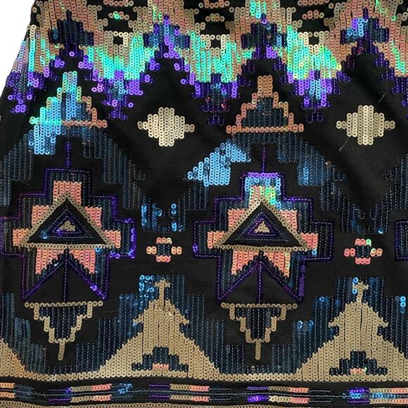 NWOT Express Aztec Sequins Mini Skirt XS - Picture 3 of 4
